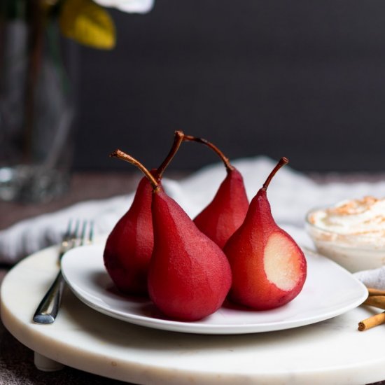 POACHED PEARS IN RED WINE