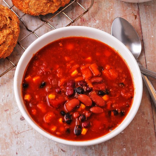 Sweet potato & 3-Bean Chili (vegan)