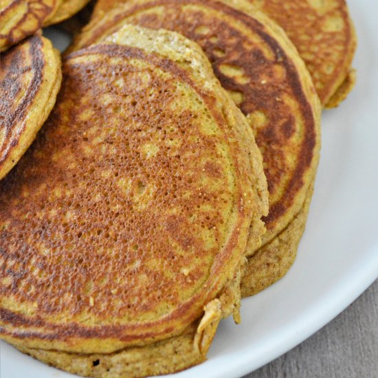 LOW CARB PUMPKIN PANCAKES