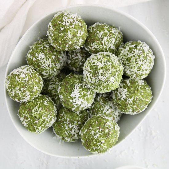 No Bake Matcha Coconut Balls