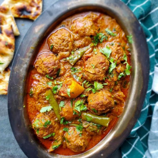 Meatball Curry with Potatoes