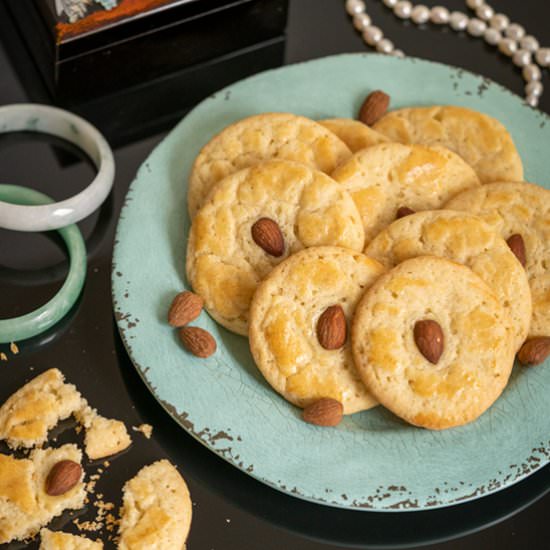 Chinese Almond Cookies