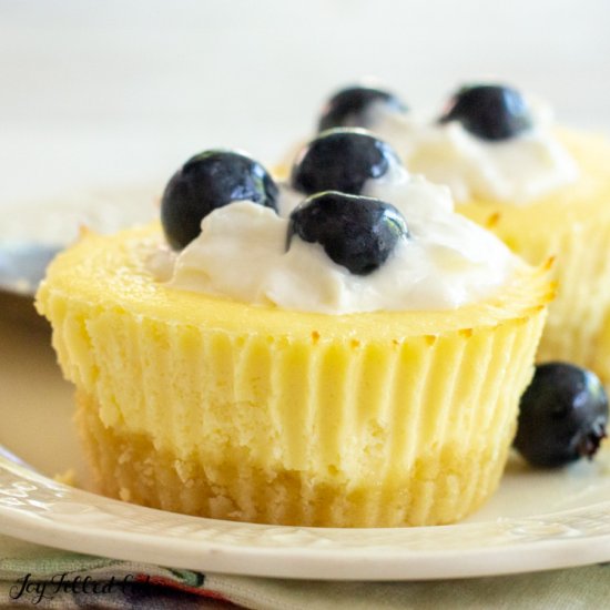 Keto Cheesecake Cupcakes