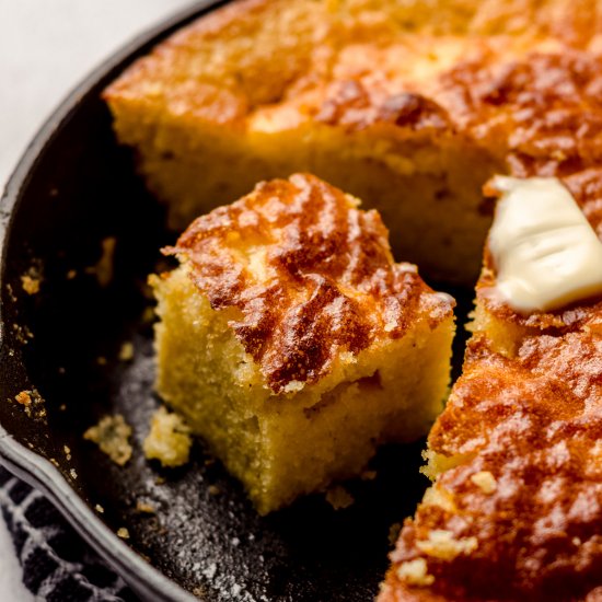 skillet cornbread