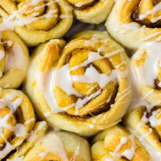 Pumpkin Pie Cinnamon Rolls