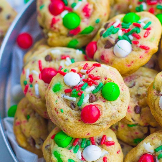 M&M Santa Cookies