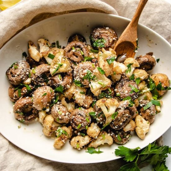 Sauteed Mushrooms with Cauliflower