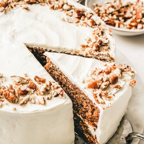 Carrot cake & cream cheese frosting