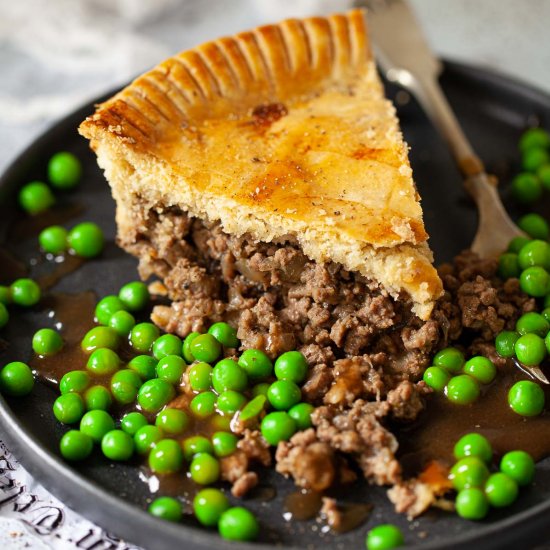 Minced Beef and Onion Pie