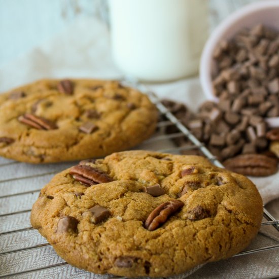 Chocolate Chunk and Pecan Cookies