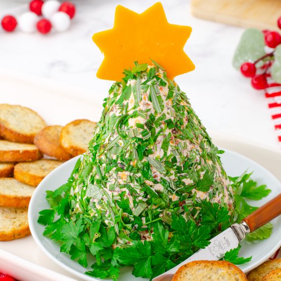 Christmas Tree Cheese Ball