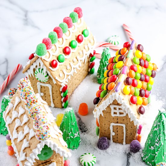 Graham Cracker Gingerbread Houses