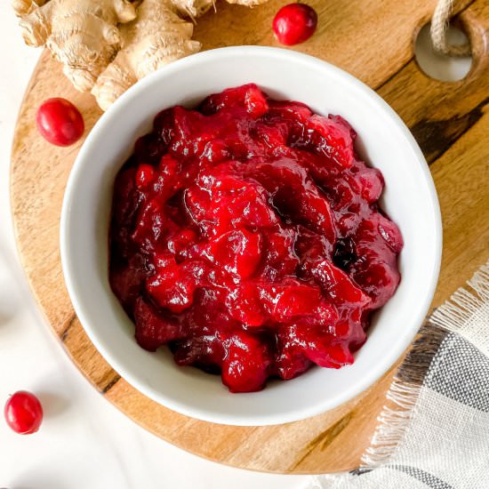 Spiced cranberry sauce