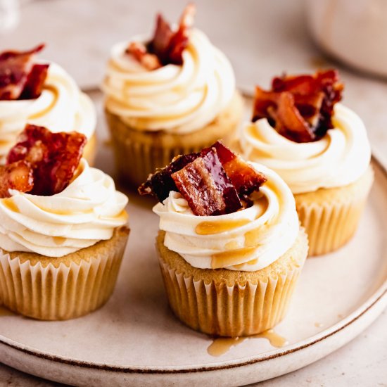 Maple Bacon Cupcakes