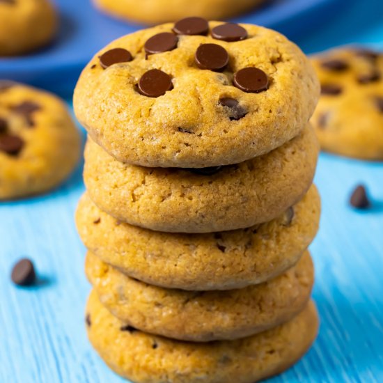 Vegan Pumpkin Chocolate Chip Cookie