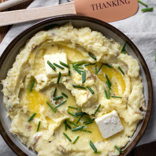 BUTTERMILK CHIVE MASHED POTATOES WI