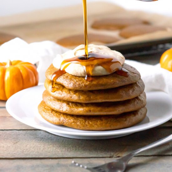 Fluffy Paleo Pumpkin Pancakes