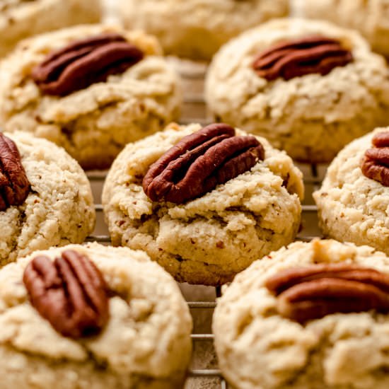 almond flour pecan sandies