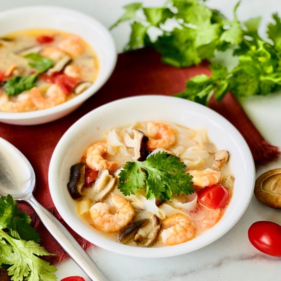 Tom Yum Soup with Noodles