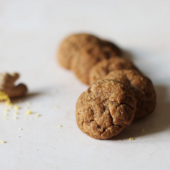 Soft Ginger Molasses Cookies