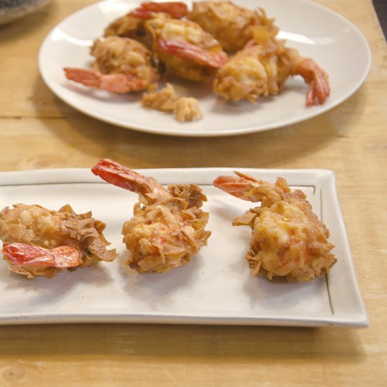 Crispy Wanton Stuffed Prawns