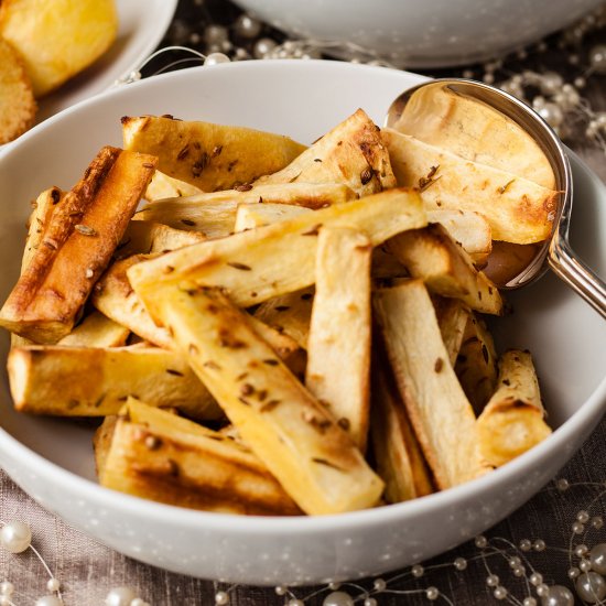 Spiced roast parsnips