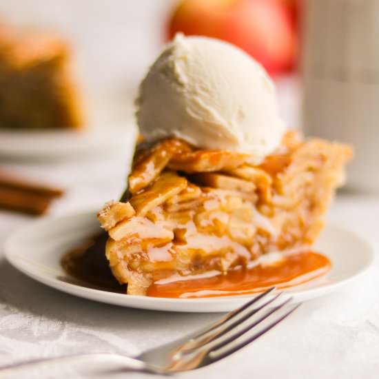 Salted Caramel Apple Pie