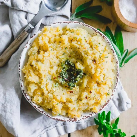 MASHED RUTABAGA WITH GARLIC HERB BU