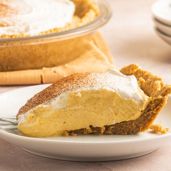 Keto Pumpkin Mousse Pie