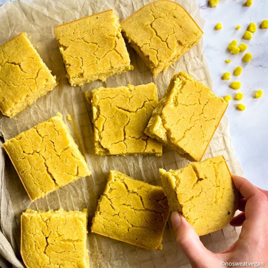 Easy Vegan Cornbread (Oil-free)