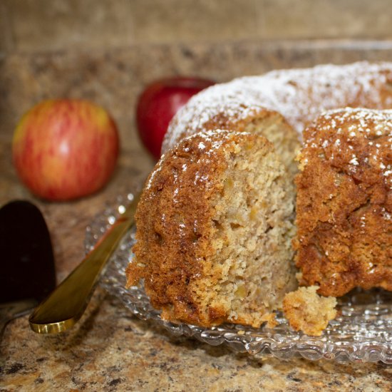 Rosh Hashanah Apple Cake