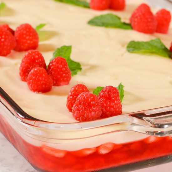 7 Up Raspberry Jello Salad