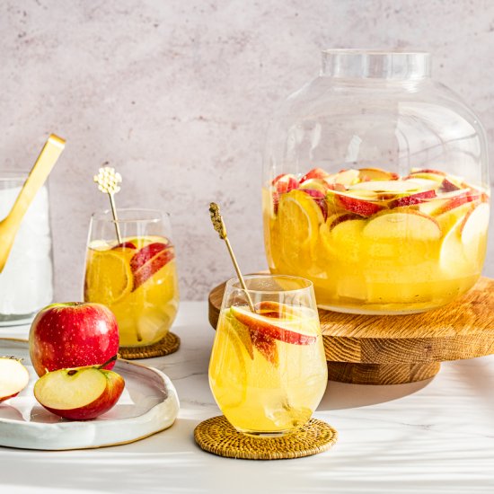 Sparkling Apple Sangria