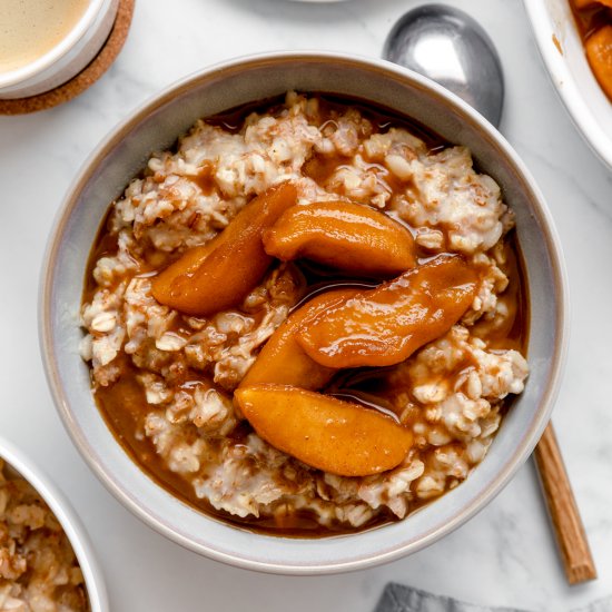 Apple Cinnamon Oatmeal