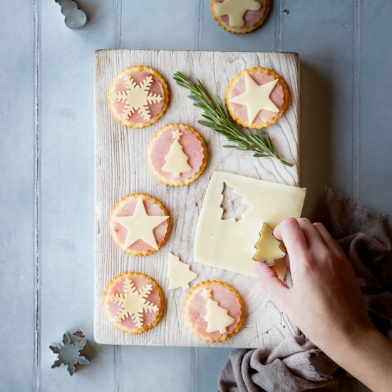 Ham and Cheese Cracker Snacks