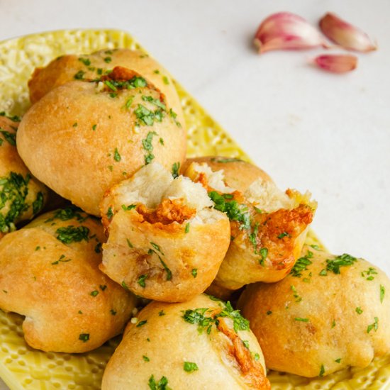 Dough Balls with Garlic Butter