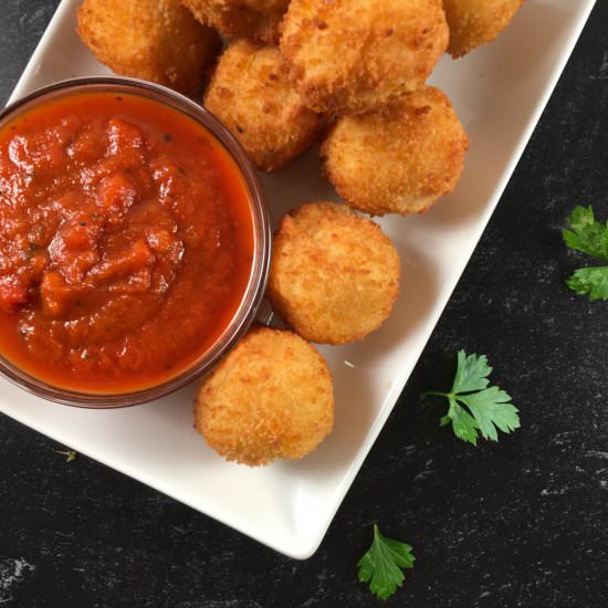 Air Fryer Frozen Mac n Cheese Balls