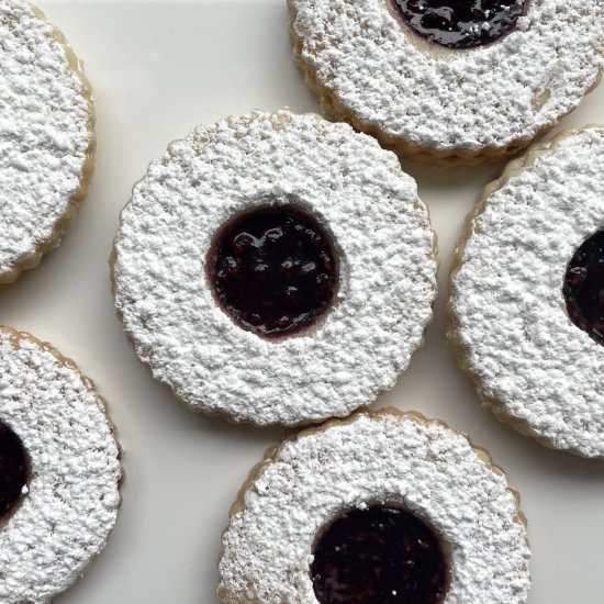 Shortbread Linzer cookies