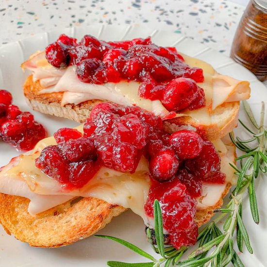 Leftover Turkey Cranberry Sandwich