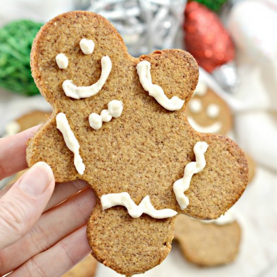 KETO GINGERBREAD COOKIES