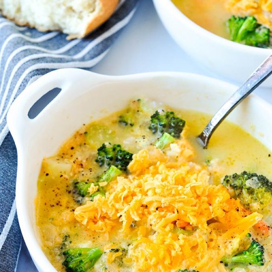 Healthy Broccoli Cheddar Soup