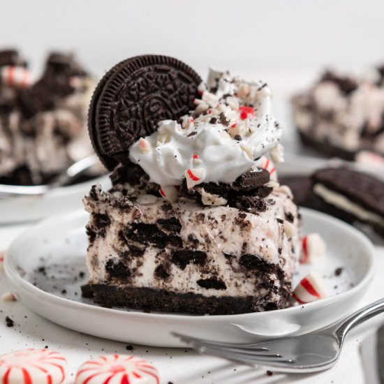 No Bake Peppermint Oreo Cheesecake