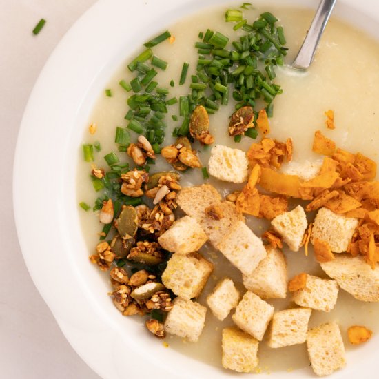 Vegan Potato and Leek Soup