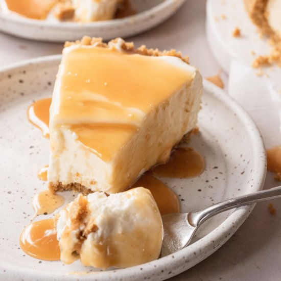 salted caramel no-bake cheesecake