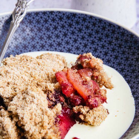 Blackberry and Apple Crumble