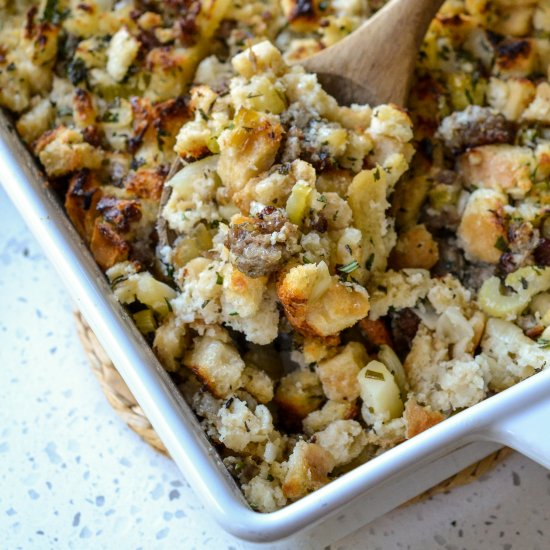 Thanksgiving Sausage Stuffing