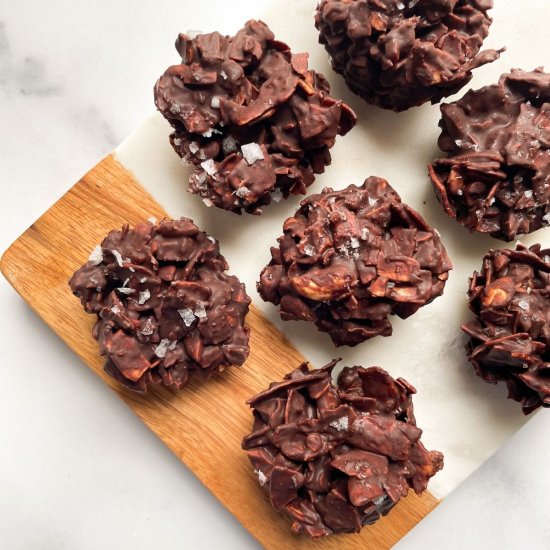 Dark Chocolate Coconut Clusters