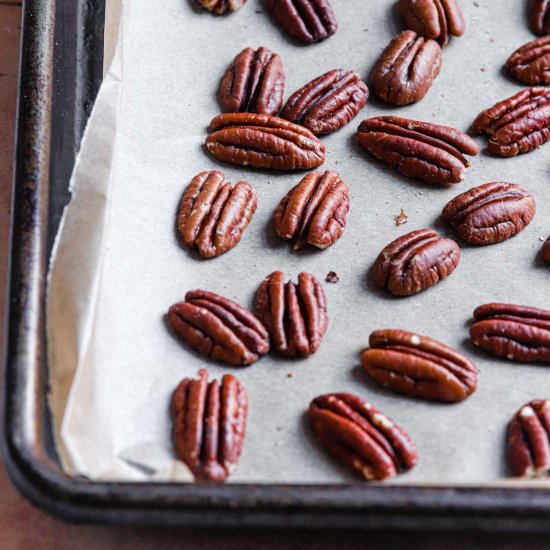 How to toast pecans