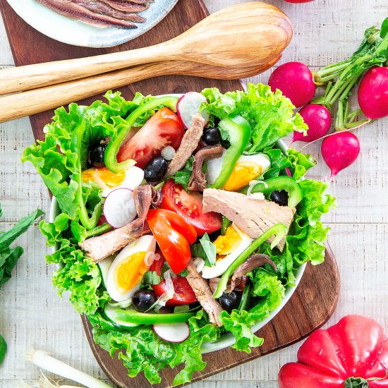 Traditional Salade Nicoise recipe