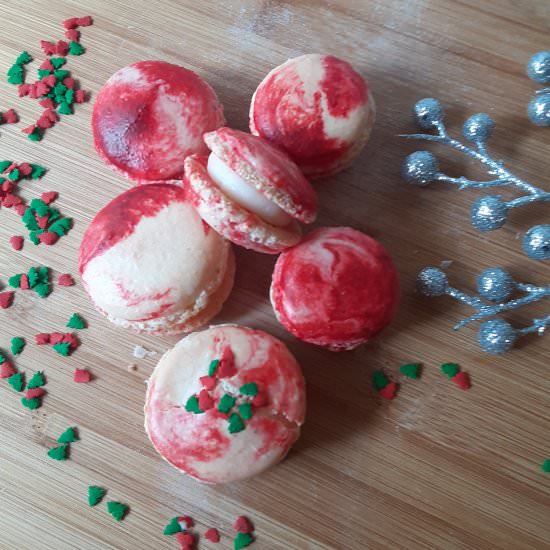 Christmas Peppermint Macarons